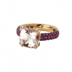 ROSE GOLD RING WITH PINK SAPPHIRES AND MORGANITE