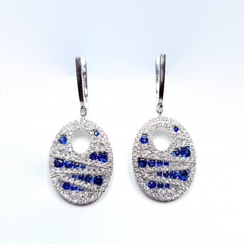 White gold earrings with diamonds and sapphires