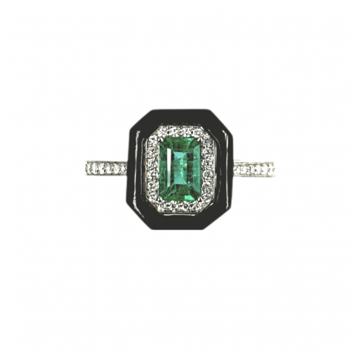 White gold ring with emerald, diamonds and black onyx