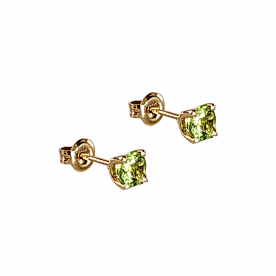 Yellow gold earring with peridot