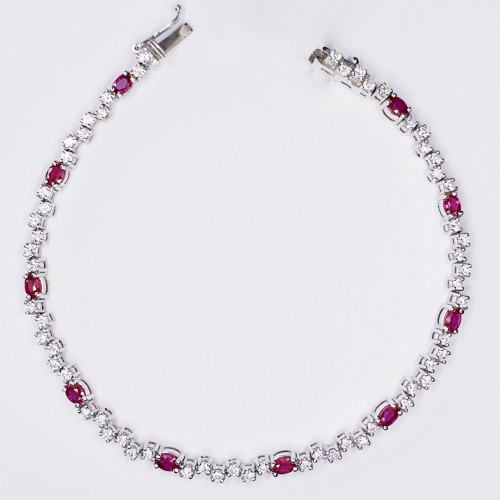 BRACELET WITH DIAMONDS AND RUBIES