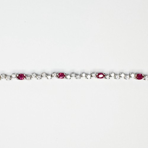 BRACELET WITH DIAMONDS AND RUBIES