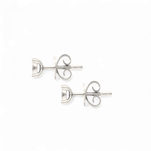 Hans D.Krieger 18K white gold ear studs with diamonds